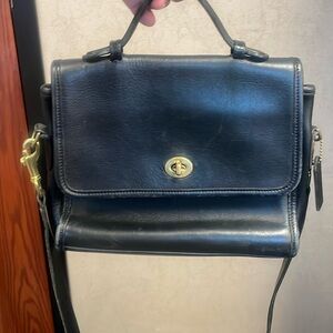 Coach Vintage Court Bag 9870 Crossbody Shoulder Satchel Black Leather